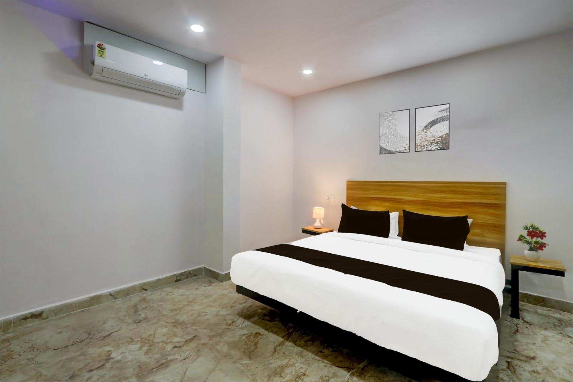 Hotel O Living Tree In Hyderabad Eksteriør bilde